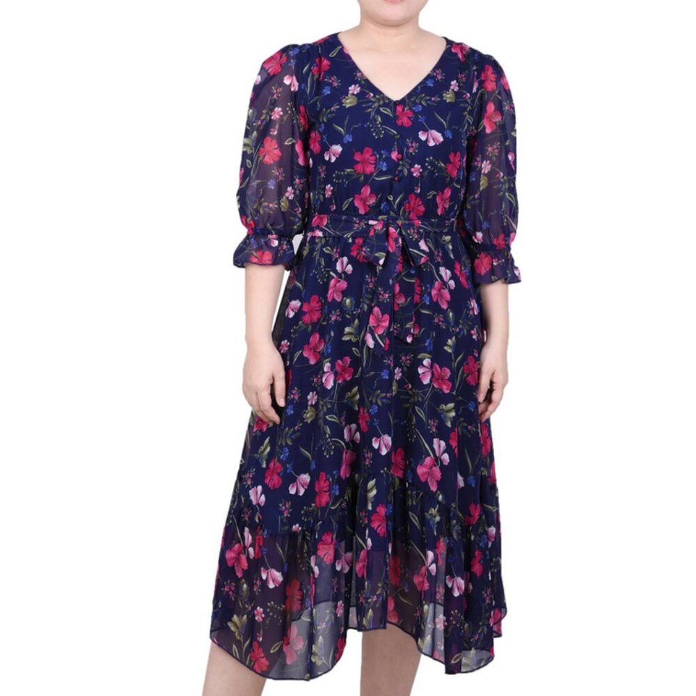 NY Collection Petite 3/4 Sleeve V-Neck Flounced Dress